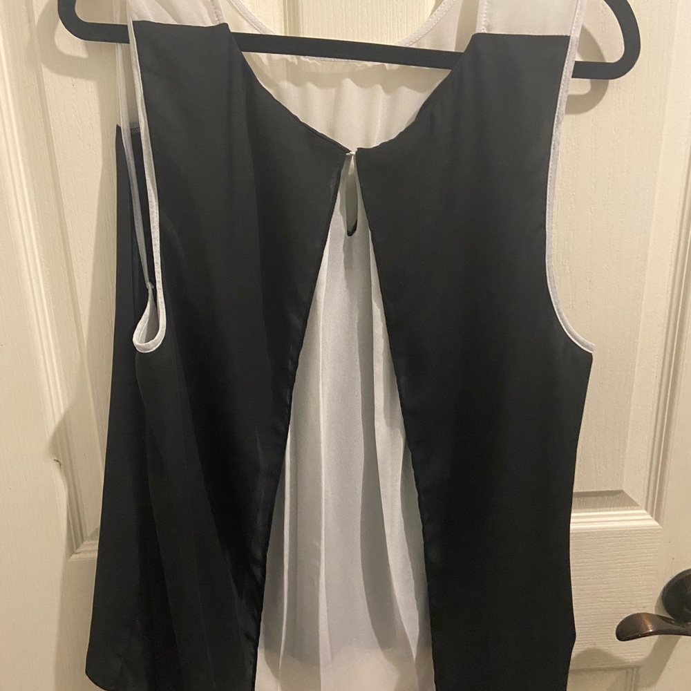 Black White shirt